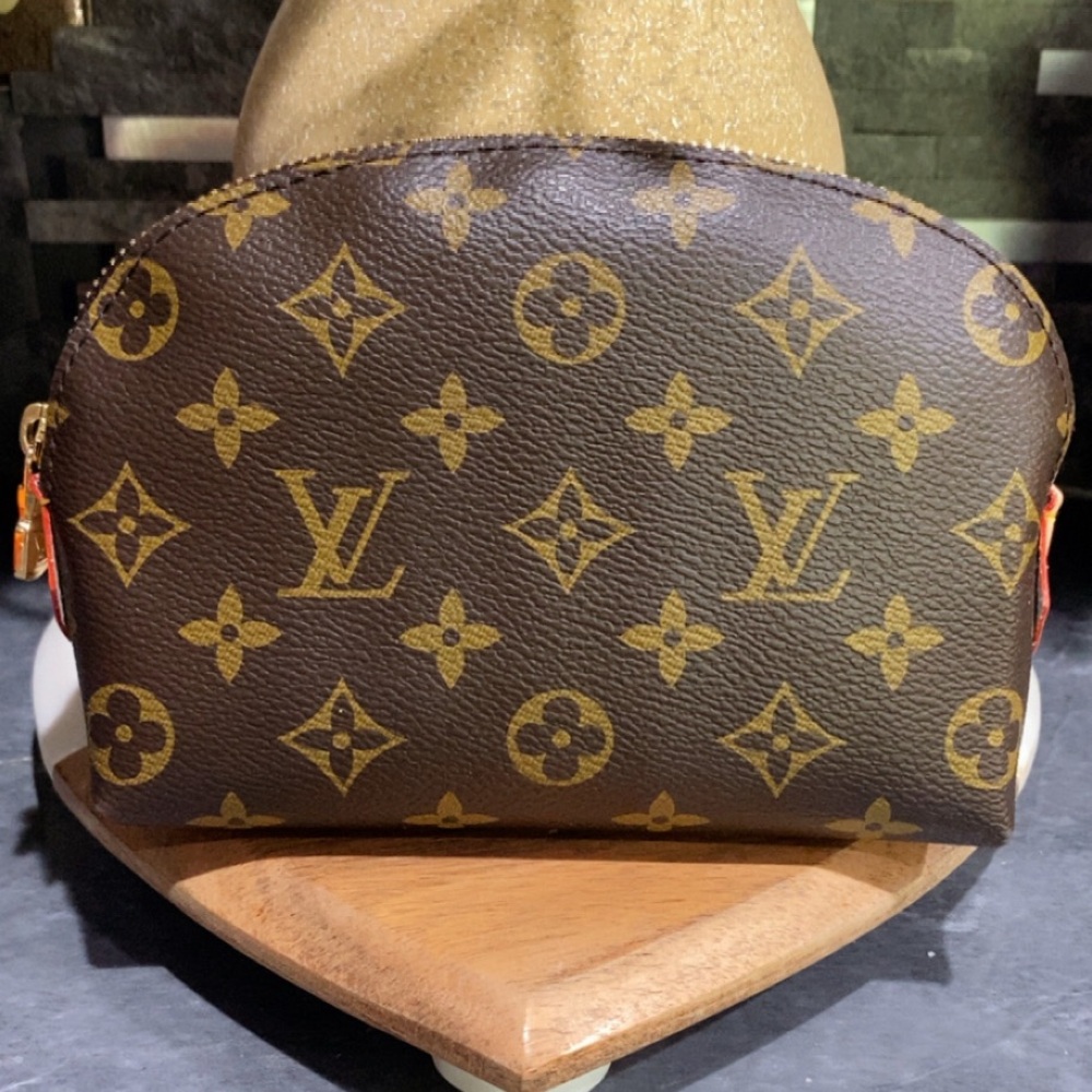 🤎Monogram Cosmetics/Makeup Bag